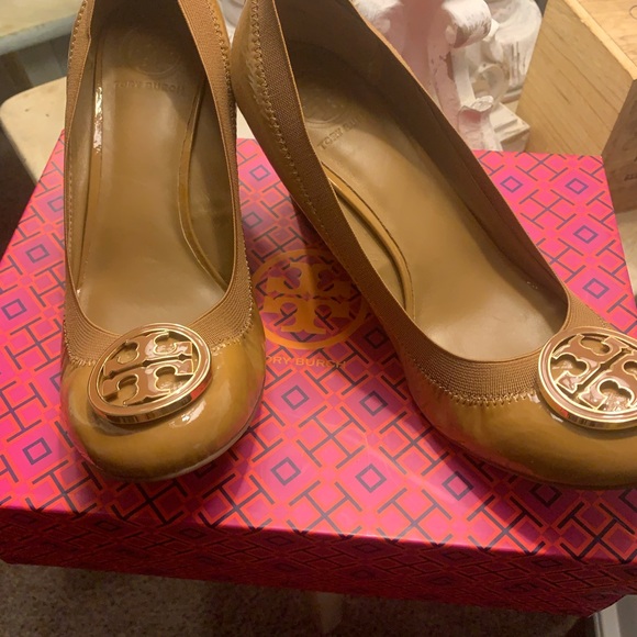 NEVER WORN!!! - Picture 4 of 5